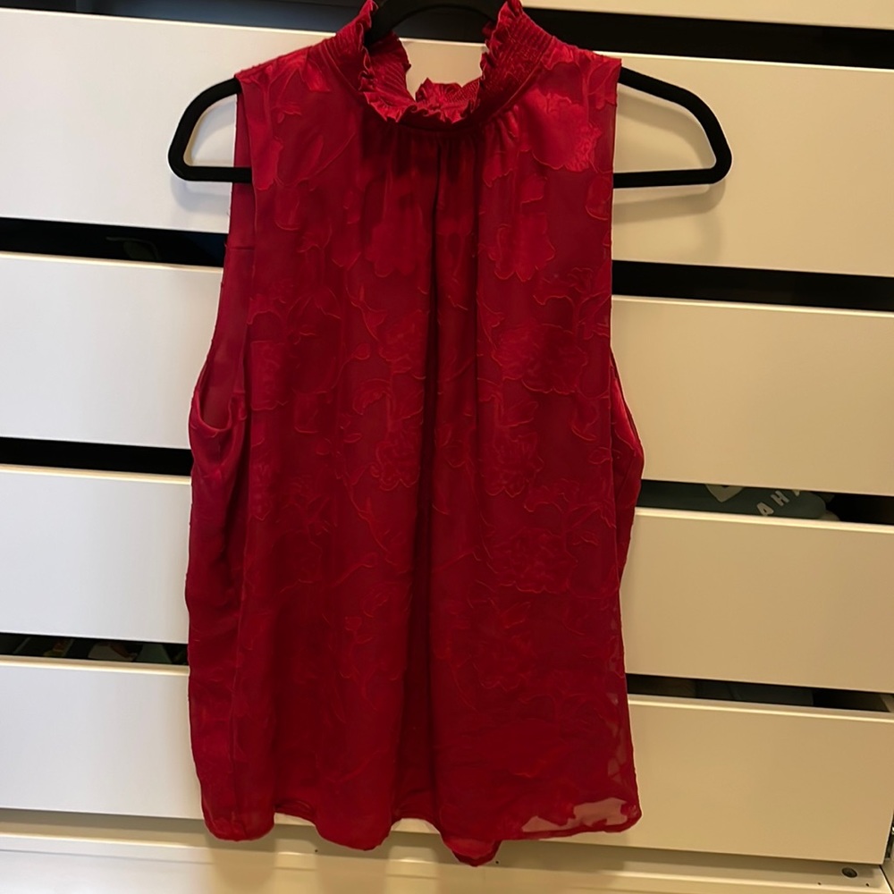 Beautiful red sleeveless top lined